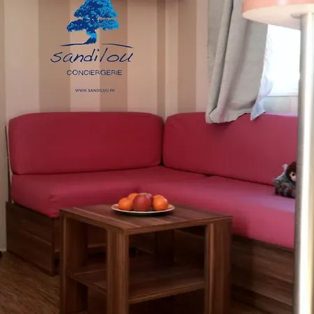 Mobilhome « Destination De Vacances» *