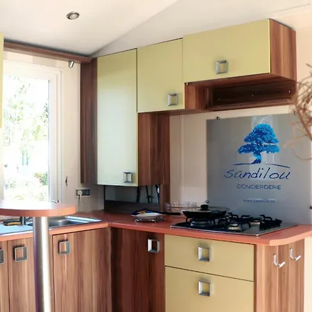Mobilhome « Destination De Vacances» Hotel *